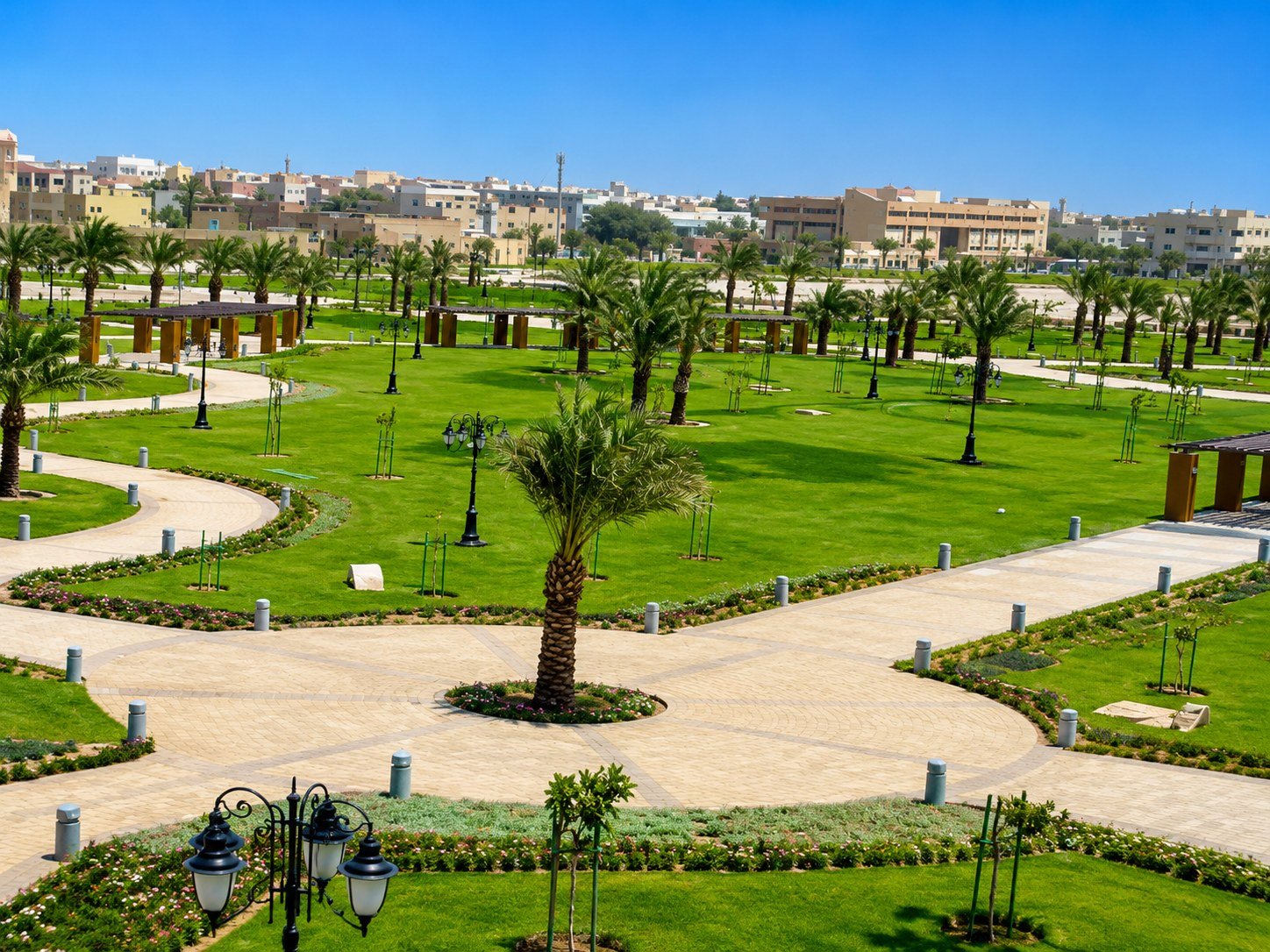 صيانة وتشغيل الحدائق